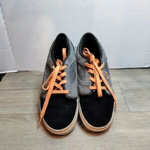 Men's Low Top Suede Gray and Black Skateboard Sneakers VN-0OYN0ZN Size 6.5